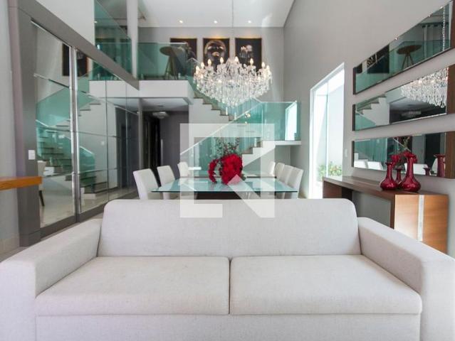 Casa, Jardim Karaiba, 4 Quartos, 300 m2 Uberlândia