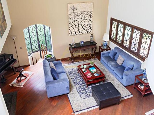 CASA JARDIM LEONOR COM 6 DORMITÓRIOS