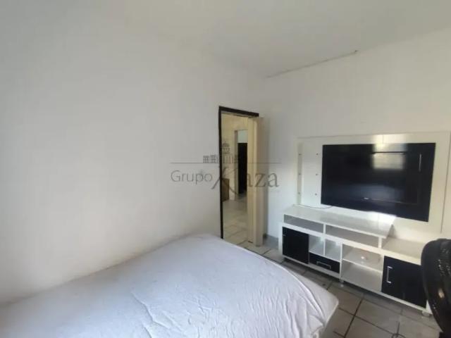 Casa Jardim Oriente 3 Dormitórios 70m²