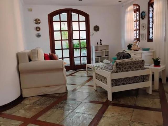 Casa Jardim Santa Maria 3 Dormitórios 200m² Aceita permuta