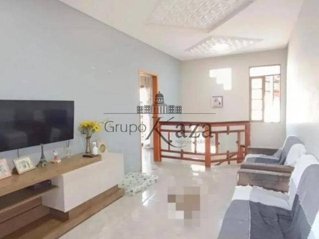 Casa Jardim Satélite 3 Dormitórios 170m²