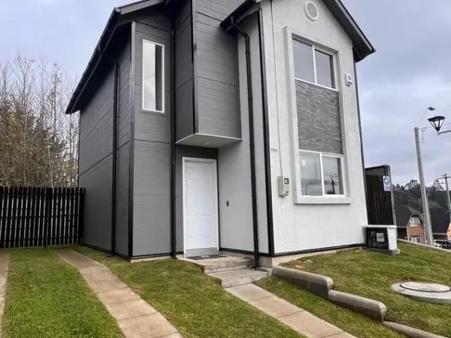 Casa Jardines De Napoles Sector Colegio Puerto Varas