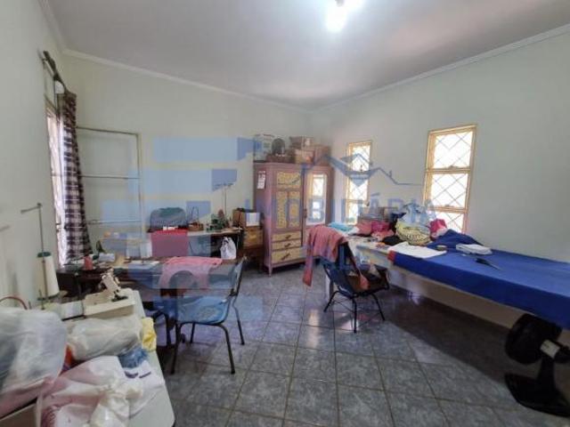 Casa, Jd Contendas, Taquaritinga, SP