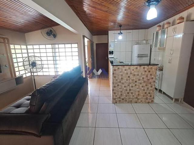 Casa, Jd. São Domingos, Ariranha, SP