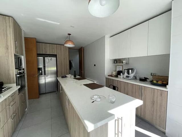 Casa lujosa casa condominio la reserva chicureo cód. 364 | 4 dormitorios por 18900.00 en Colina