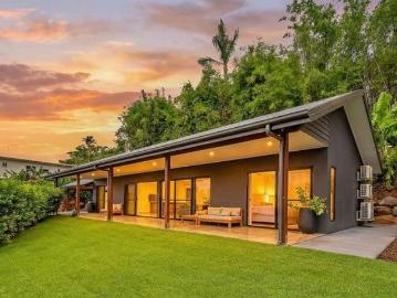 Architecturally Designed Coastal Retreat with Sweeping Hinterland Views Brand New