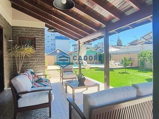Casa luxo mobiliada no Bela Vista piscina e suíte