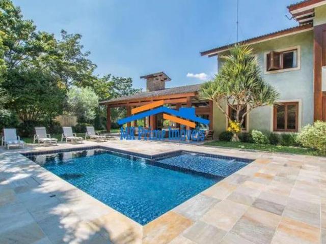 Casa Luxuosa com 6 Dormitórios sendo 3 Suítes Parque dos Príncipes