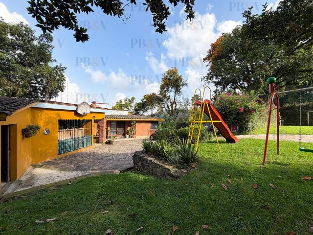 Casa La Pitaya En Venta en Briones, Coatepec, Ver