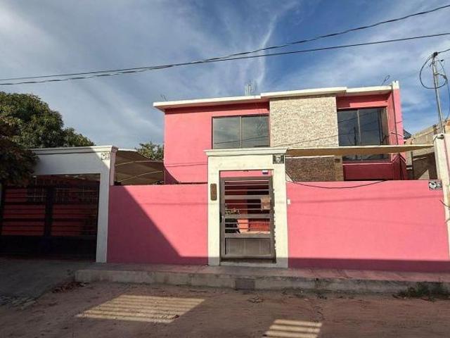 CASA “LA ROSA” EN VENTA