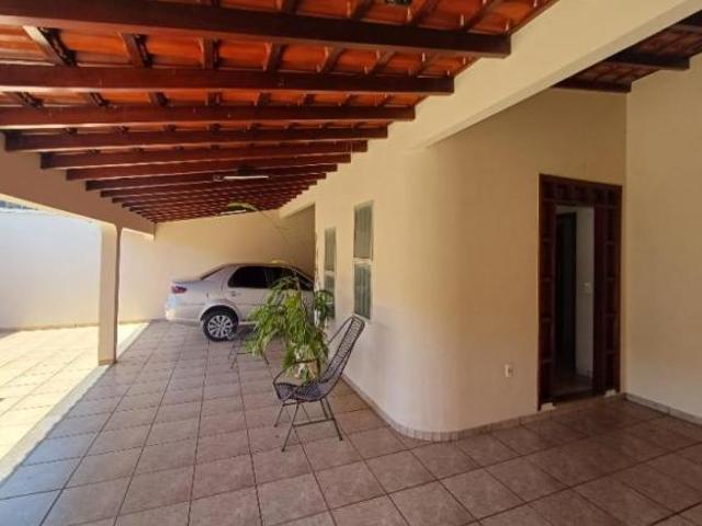 Casa, Lagoa Azul, Ituiutaba, MG