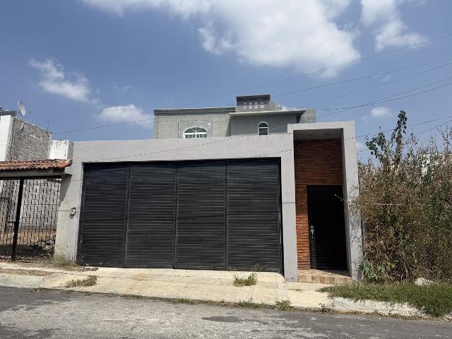 CASA LAGUNAS