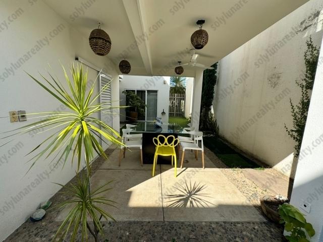 Casa Las moras