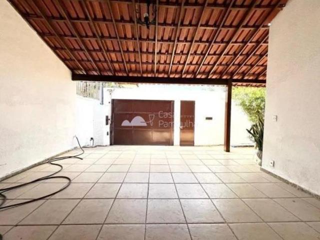 Casa Linear de 3 quartos Santa Amélia