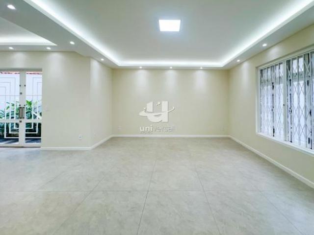 CASA LINEAR DE ALTO PADRÃO NO BAIRU – JUIZ DE FORA/MG, CONFORTO, TECNOLOGIA E SO