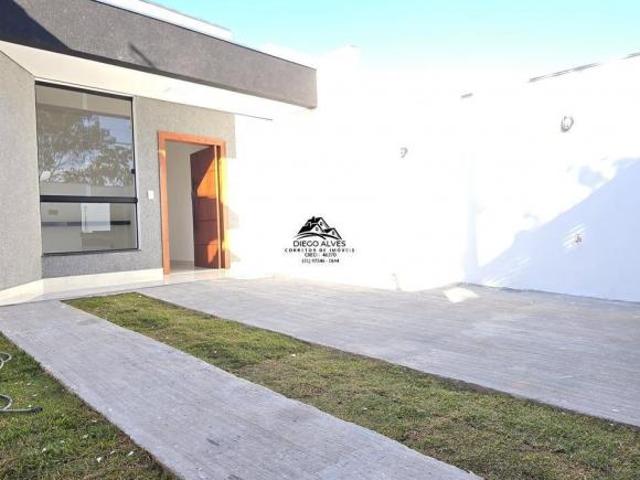 CASA LINEAR NOVA, TRÊS QUARTOS, DUAS VAGAS, TERRENO 180M² JARDIM CASA BRANCA, BETIM