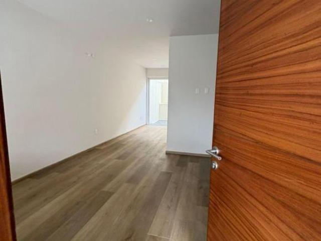 CASA LISBOA EN VENTA DENTRO DE COTO EN ZAPOPAN CERCA DE PERIFERICO SUR