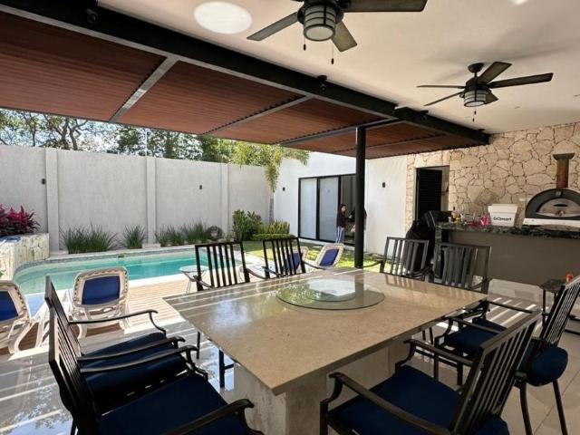 Casa lista en venta o renta en privada Solasta