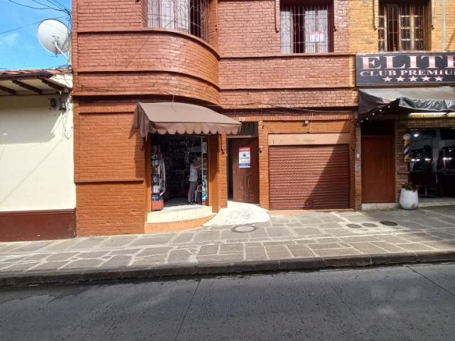 Casa Local En Arriendo En San Gil En Centro A414074