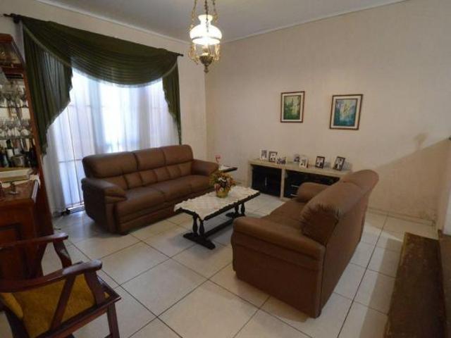 Casa localizada no bairro Nossa Senhora de Lourdes