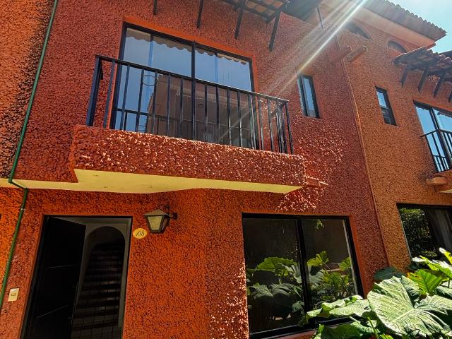 Casa Lomas del Sol