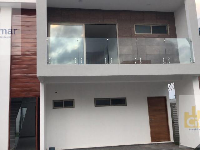 Casa Lomas Diamante