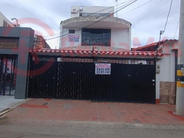CASA LOS CAOBOS CALLE 16A# 2 75, LOS CAOBOS, Cúcuta