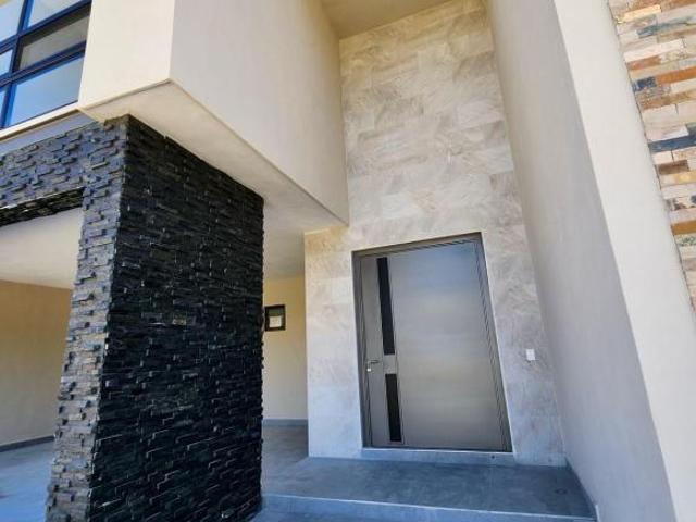 Casa Los Cristales