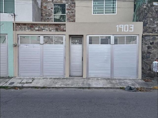 Casa Los Delfines
