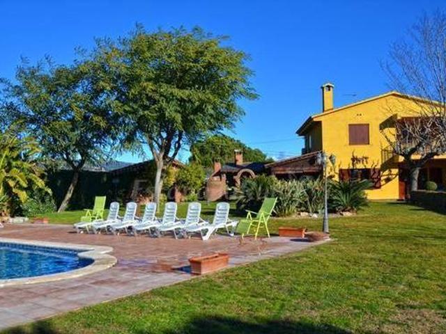 Casa Lorenzana