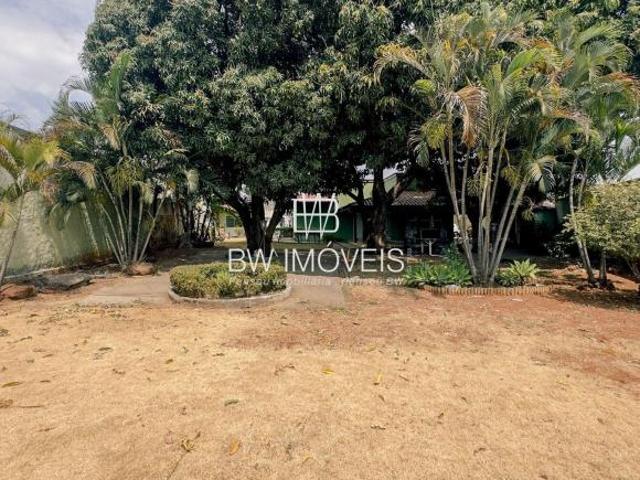 Casa, Lote / Terreno, 806 m², 2Q + Office, Residencial Monte Carlo, Próx Moinho dos Ventos