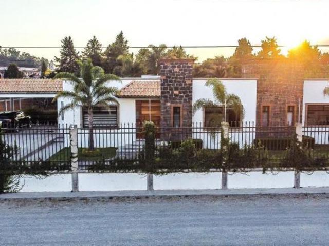 Casa Pueblo Chipilo de Francisco Javier Mina
