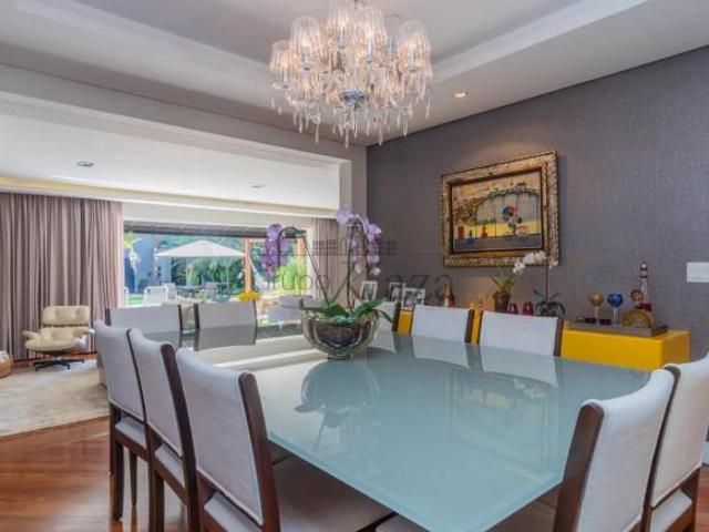 Casa Pacaembu 5 Dormitórios 720m²
