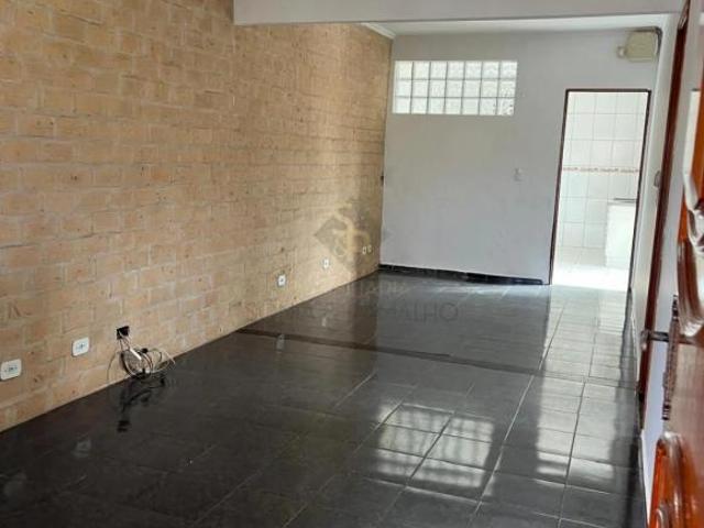Casa Padrão 2 Dormitórios em Cravinhos