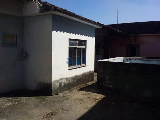 Casa Padrão a venda em Rio de Janeiro