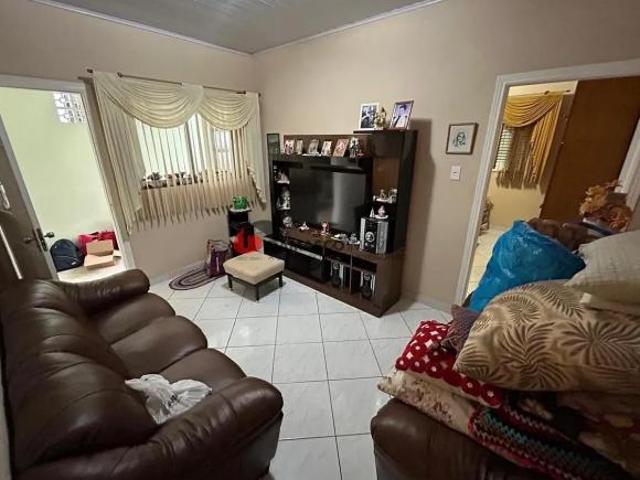 Casa padrão com 108 m² de área útil à Venda, com fácil acesso à via Anchieta, na