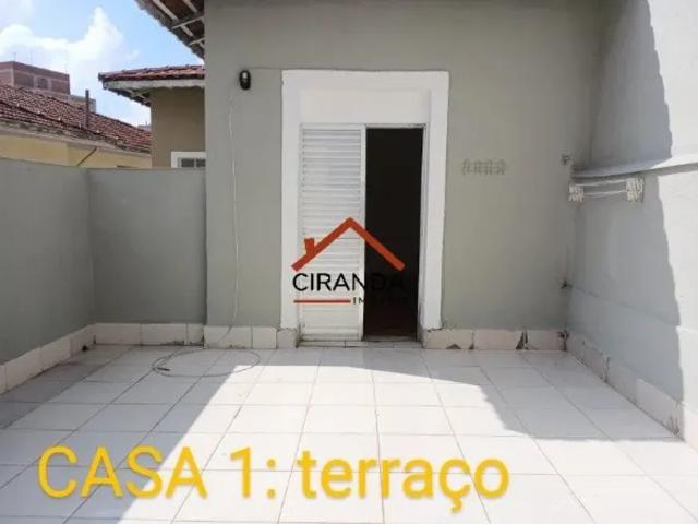 Sobrado com 2 Suítes + Casa Independente nos Fundos Espaço e Versatilidade