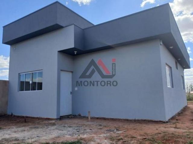 Casa Padrão em américo brasiliense