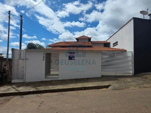 Casa Padrão em Dores do Indaiá