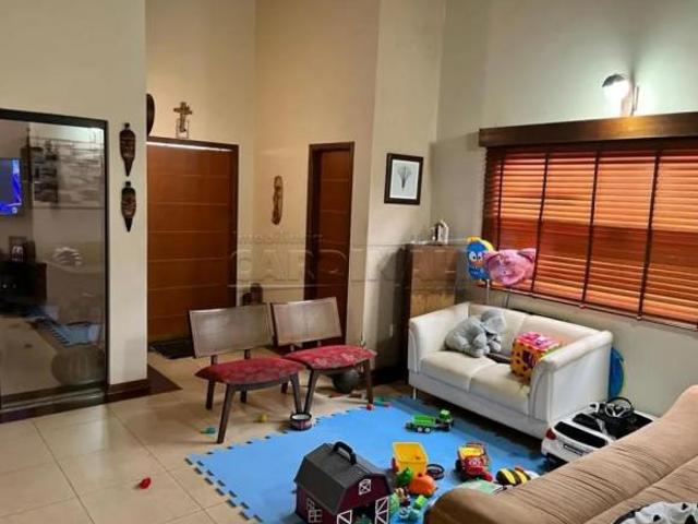 Casa Padrão em São Carlos