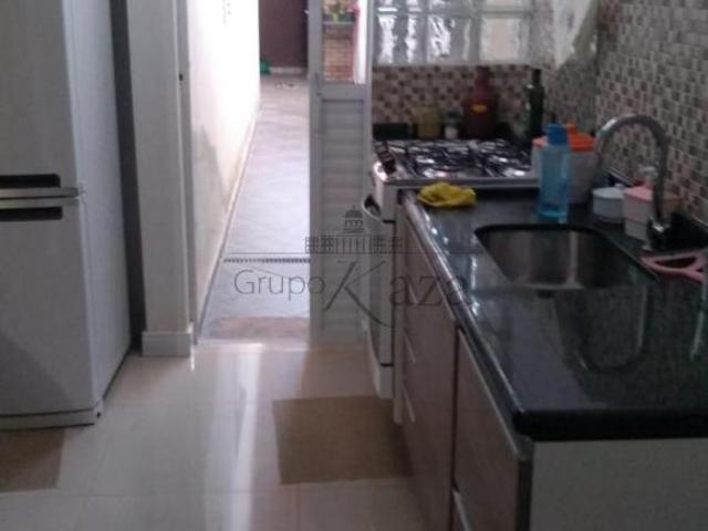 Casa Padrão em São José dos Campos