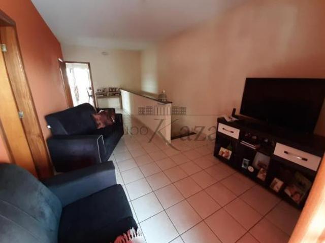Casa Padrão em São José dos Campos
