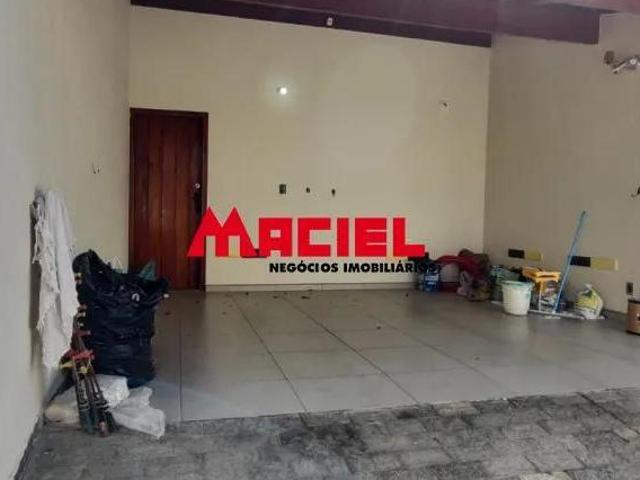 Casa Padrão em São José dos Campos