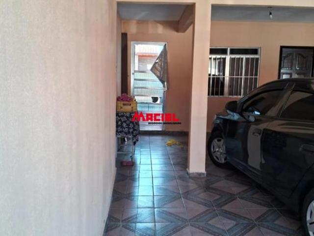 Casa Padrão em Sao Jose dos Campos