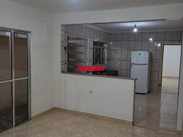 Casa Padrão em Sao Jose dos Campos