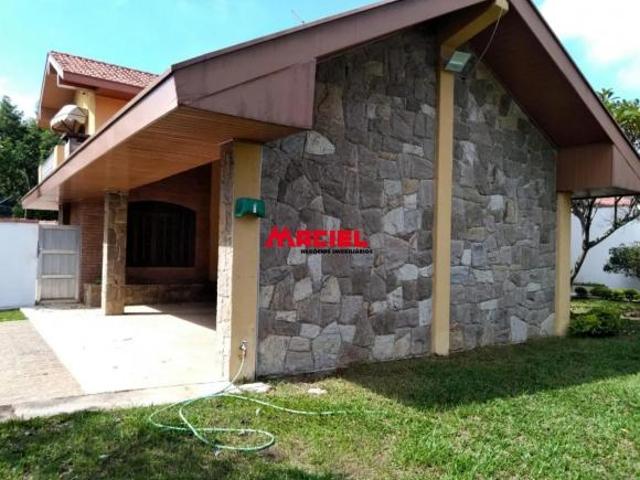Casa Padrão em Sao Jose dos Campos