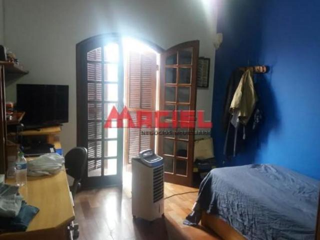 Casa Padrão em Sao Jose dos Campos