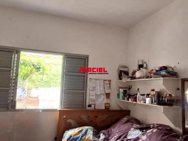 CASA PADRÃO GRANDE ÁREA PARA AMPLIAÇÃO 374 mts² TESTADA 14 mts OPORTUNIDADE
