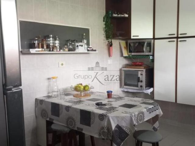 Casa Padrão Jardim Flórida Jacareí Venda