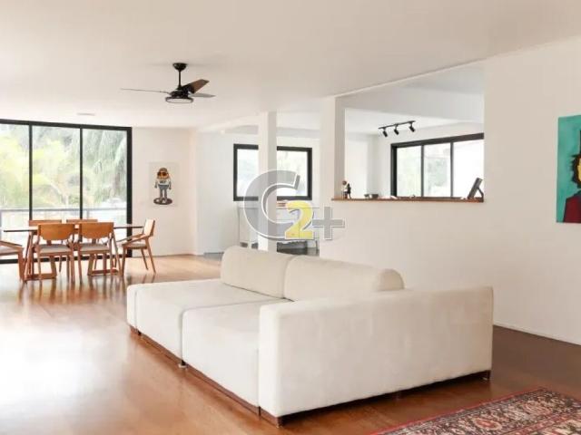 Casa Padrão para Locação, VILA MADALENA, São Paulo Ref.: CC56945 C2+ Negócios Imobiliários